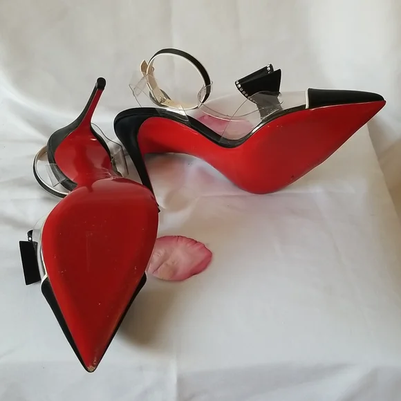 Christian louboutin pump
